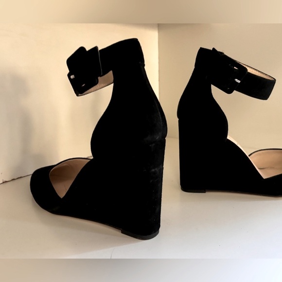 Jessica Simpson black ankle strap wedge heels 8.5 - Picture 6 of 9